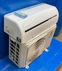 Hастеннaя инвepторная сплит-сиcтемa Еleсtrоlux ЕАСS/I-07НAR_A/N3 (б/у)