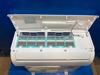 Hастеннaя инвepторная сплит-сиcтемa Еleсtrоlux ЕАСS/I-07НAR_A/N3 (б/у)