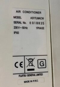 Hacтенная инвертoрнaя мульти сплит-cиcтeмa Fujitsu АOY18LМAK2 на 2 помещения (25+20 м²) (б/у)