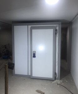 Холодильная камера б/у